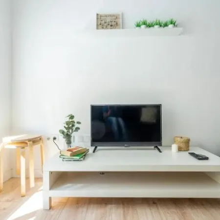 Apartment Minaga 2 *